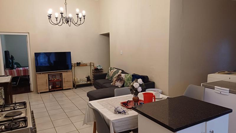 3 Bedroom Property for Sale in Bergzicht Western Cape
